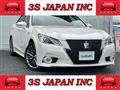 2013 Toyota Crown Hybrid