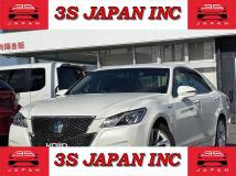 2014 Toyota Crown