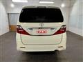 2010 Toyota Alphard