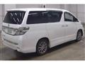 2013 Toyota Vellfire