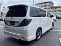 2010 Toyota Vellfire