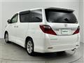 2013 Toyota Alphard