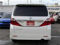 2012 Toyota Alphard