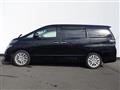 2012 Toyota Vellfire