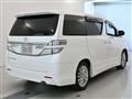 2013 Toyota Vellfire
