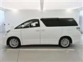 2013 Toyota Vellfire