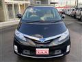2014 Toyota Estima Hybrid