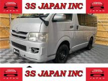 2009 Toyota Hiace
