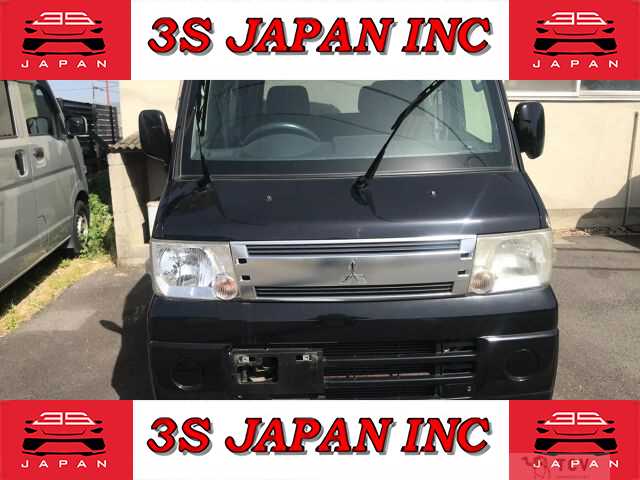 2011 Mitsubishi Town Box