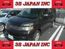 2005 Toyota Voxy