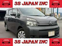 2011 Toyota Voxy