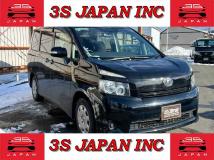 2007 Toyota Voxy
