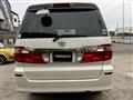 2004 Toyota Alphard