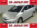 2013 Toyota Wish
