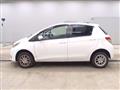 2011 Toyota Vitz