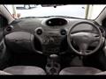 1999 Toyota Vitz