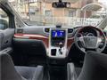2010 Toyota Vellfire