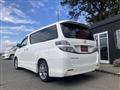 2010 Toyota Vellfire