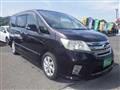 2012 Nissan Serena