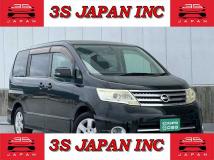 2008 Nissan Serena