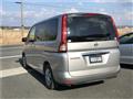 2009 Nissan Serena
