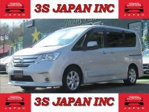 2013 Nissan Serena