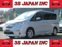2013 Nissan Serena