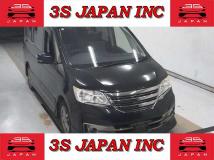2013 Nissan Serena