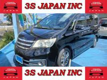 2013 Nissan Serena