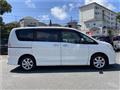 2012 Nissan Serena