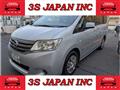 2013 Nissan Serena