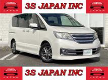 2012 Nissan Serena