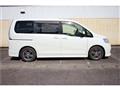 2006 Nissan Serena