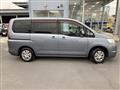 2008 Nissan Serena