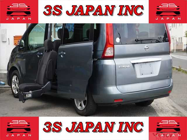 2009 Nissan Serena