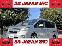 2013 Nissan Serena