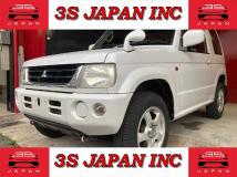 2000 Mitsubishi Pajero Mini