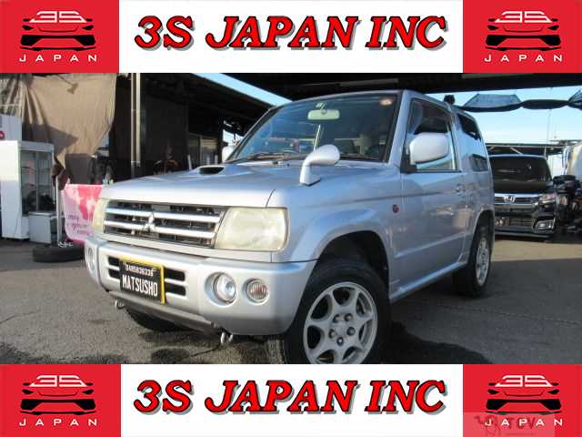 2006 Mitsubishi Pajero Mini