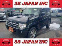 2011 Mitsubishi Pajero Mini