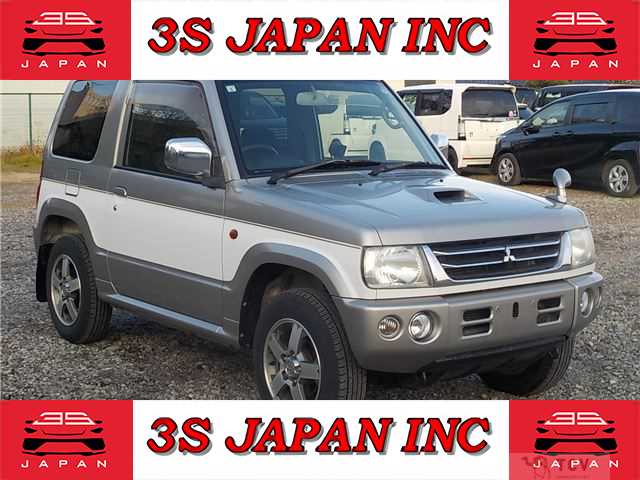 2005 Mitsubishi Pajero Mini