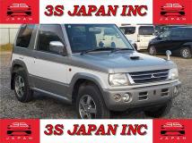 2005 Mitsubishi Pajero Mini