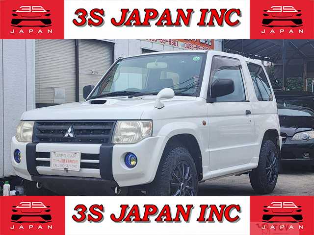 2011 Mitsubishi Pajero Mini