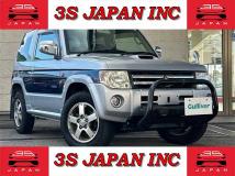 2011 Mitsubishi Pajero Mini