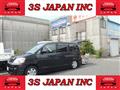 2005 Toyota Noah