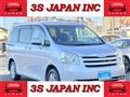 2009 Toyota Noah