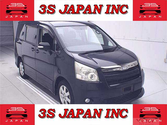 2007 Toyota Noah