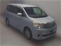 2013 Toyota Noah