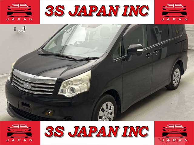 2013 Toyota Noah