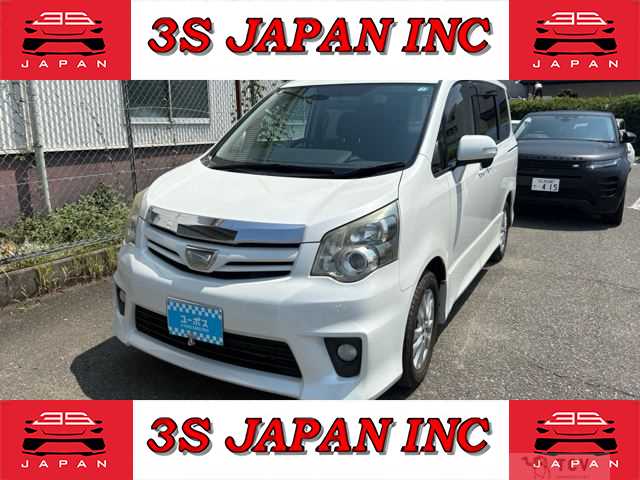 2012 Toyota Noah