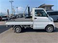 1999 Mitsubishi Minicab Truck